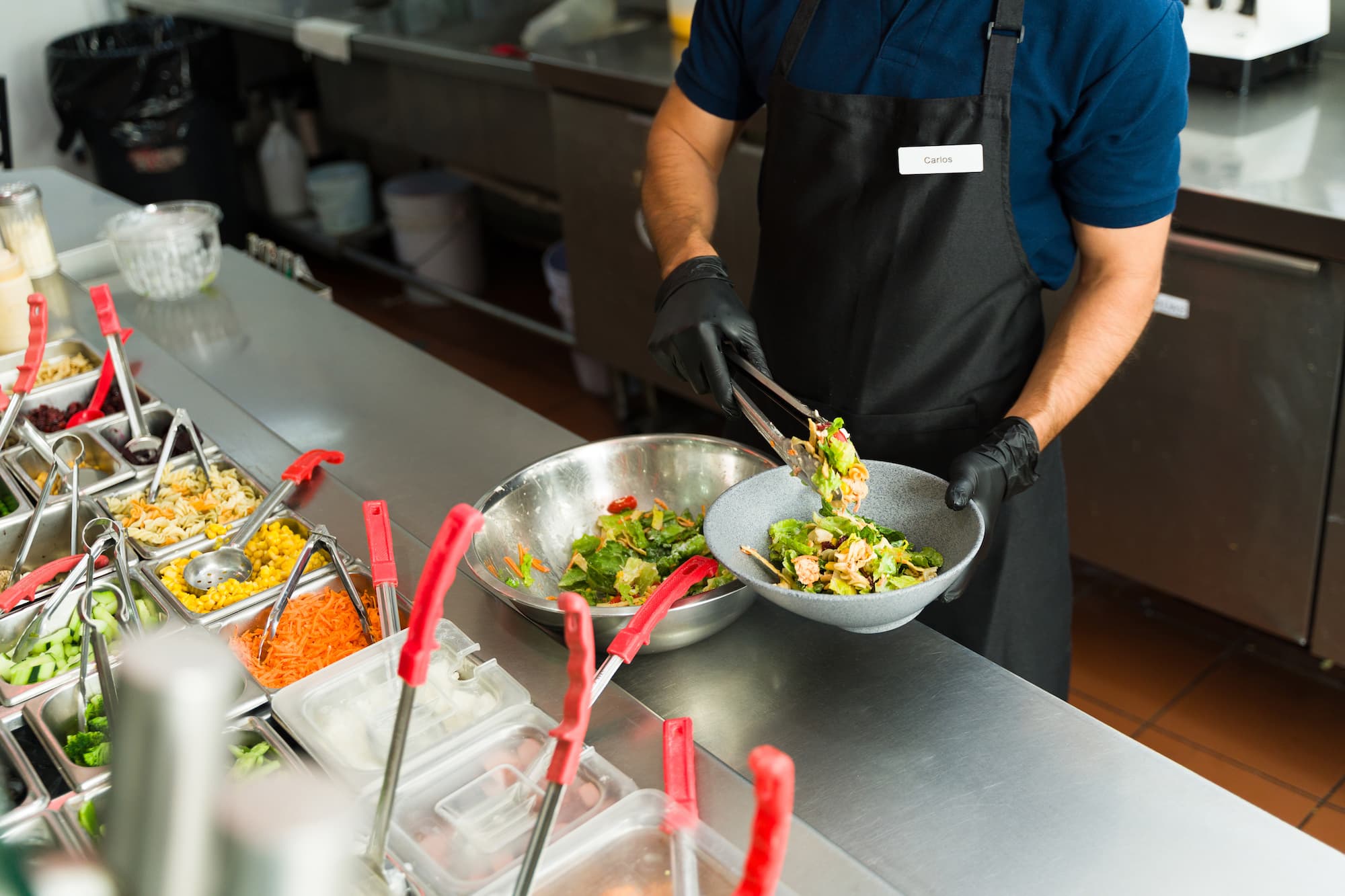 The Salad Economy is Wilting: Why the Twin Collapse of Sweetgreen and CAVA Proves Fast-Casual is Doomed